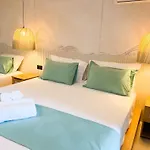Siar Rooms